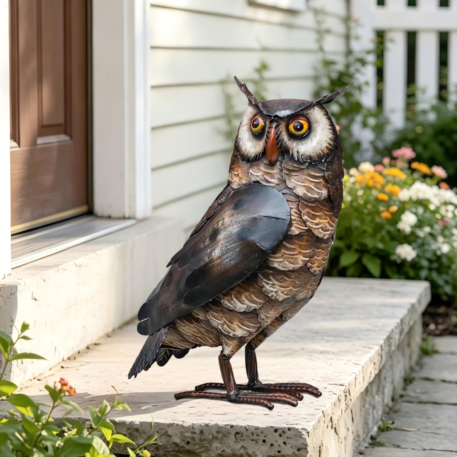 Natelf side profile of owl displaying natural lines and sturdy construction benefit