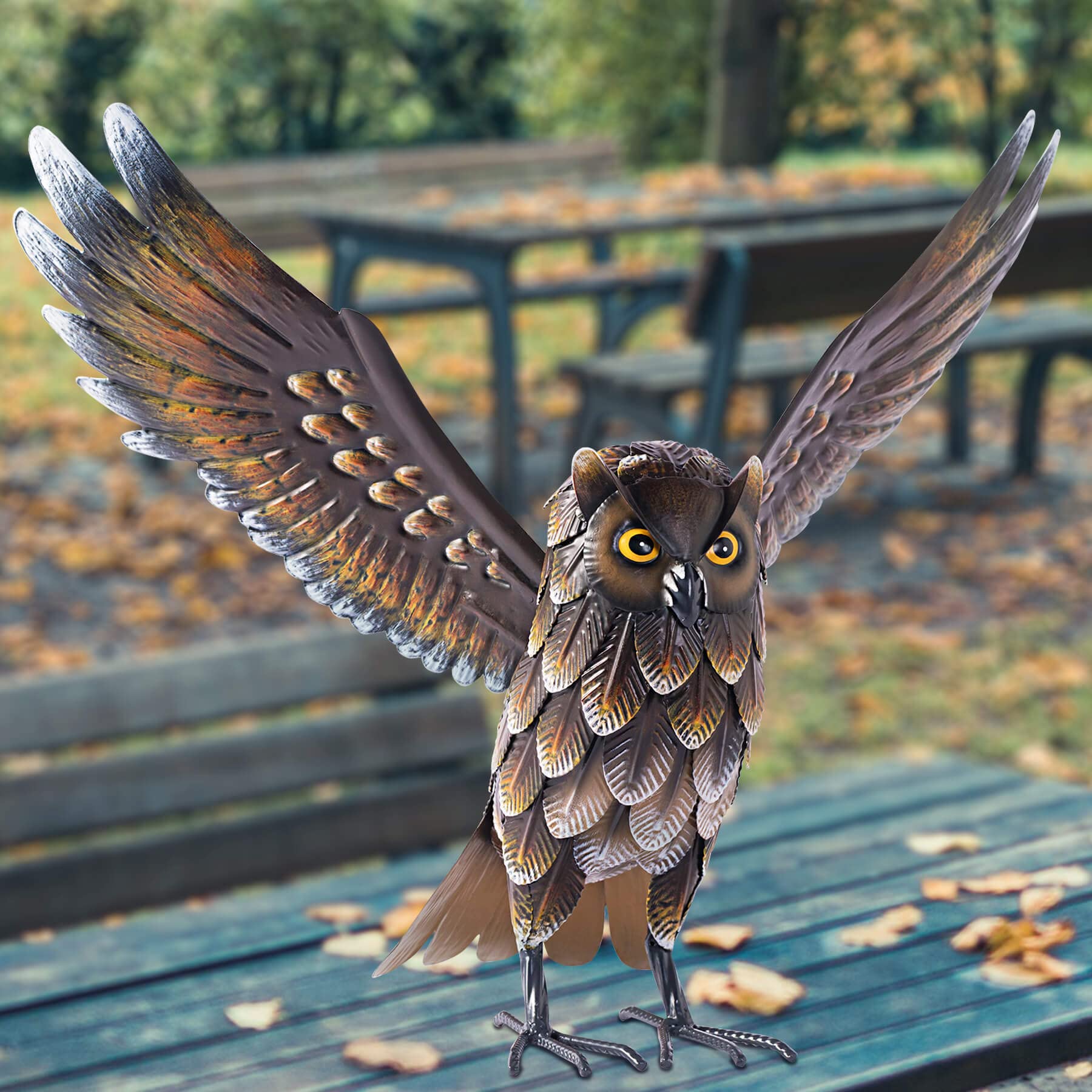 Natelf owl stake and foot base showing stable installation options