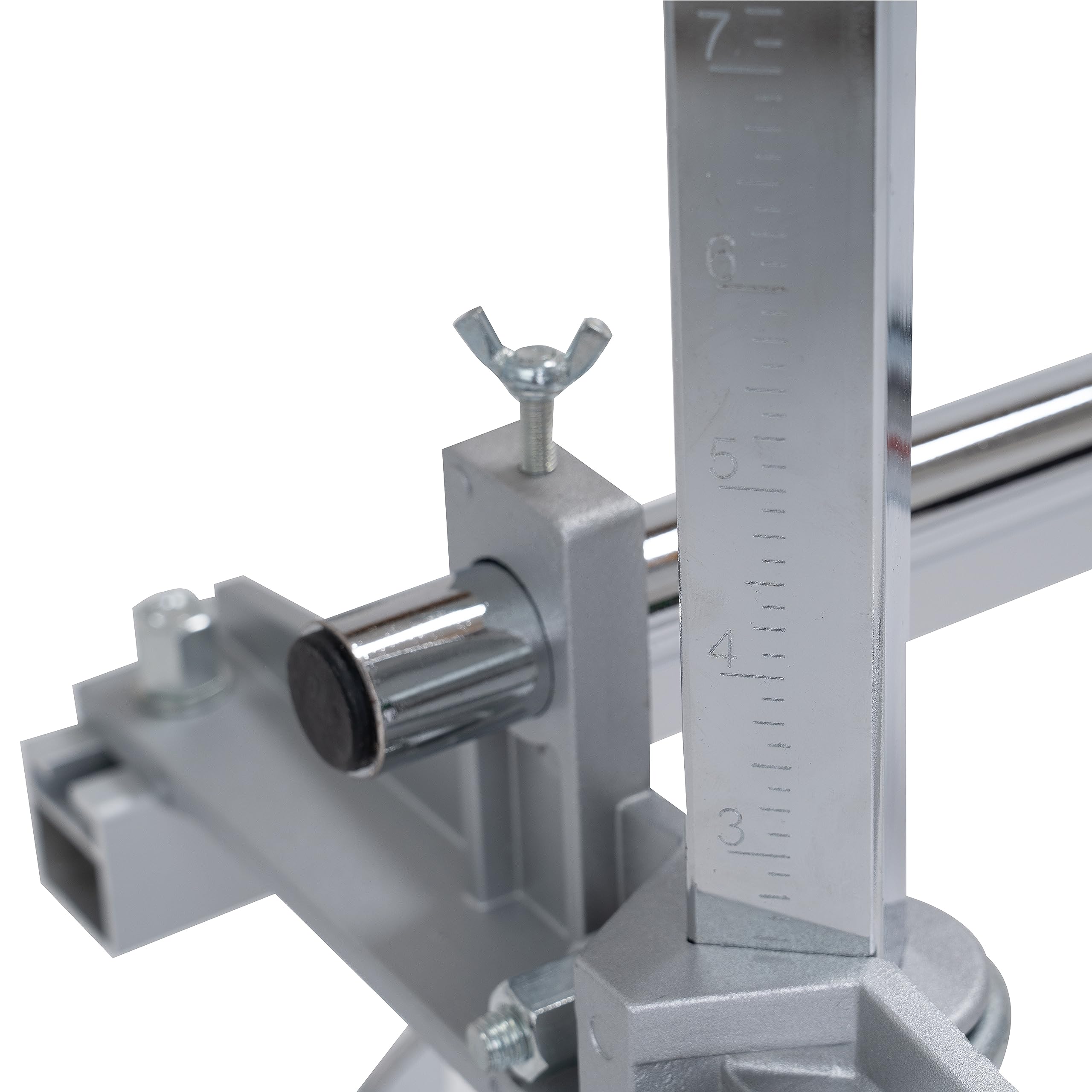 Nejoney rail mounted on log illustrating secure attachment and stability