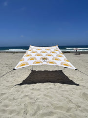 Neso front view canopy showing roomy shade and quick shelter benefit
