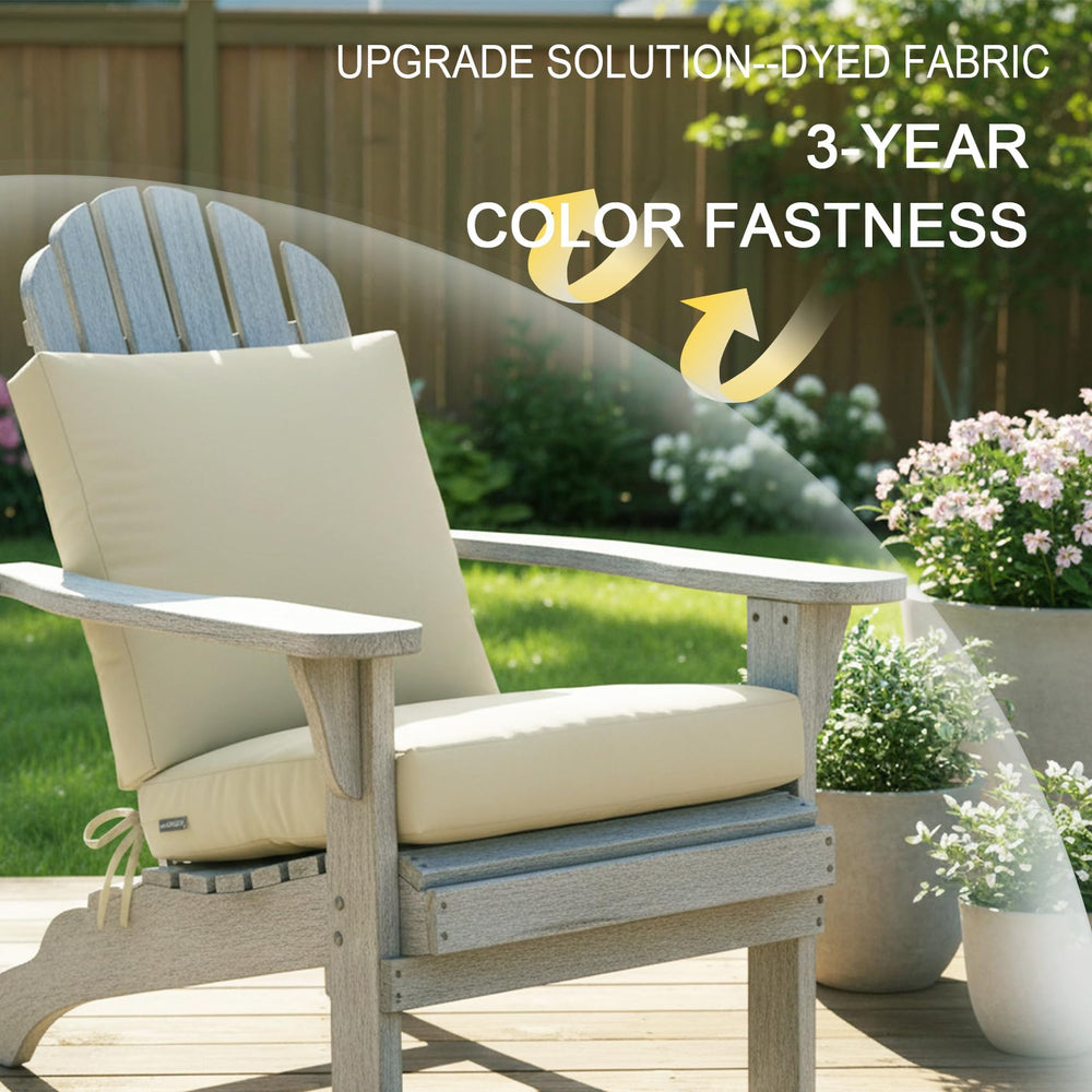 NettyPro fabric texture highlighting water-repellent finish for light rain protection