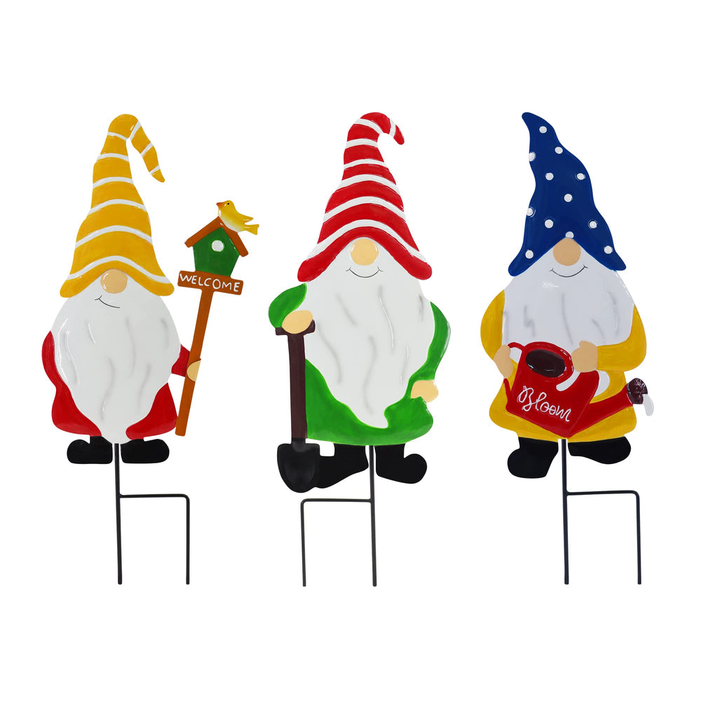 NewVees gnome front view showing full 21-inch decorative silhouette and curb appeal