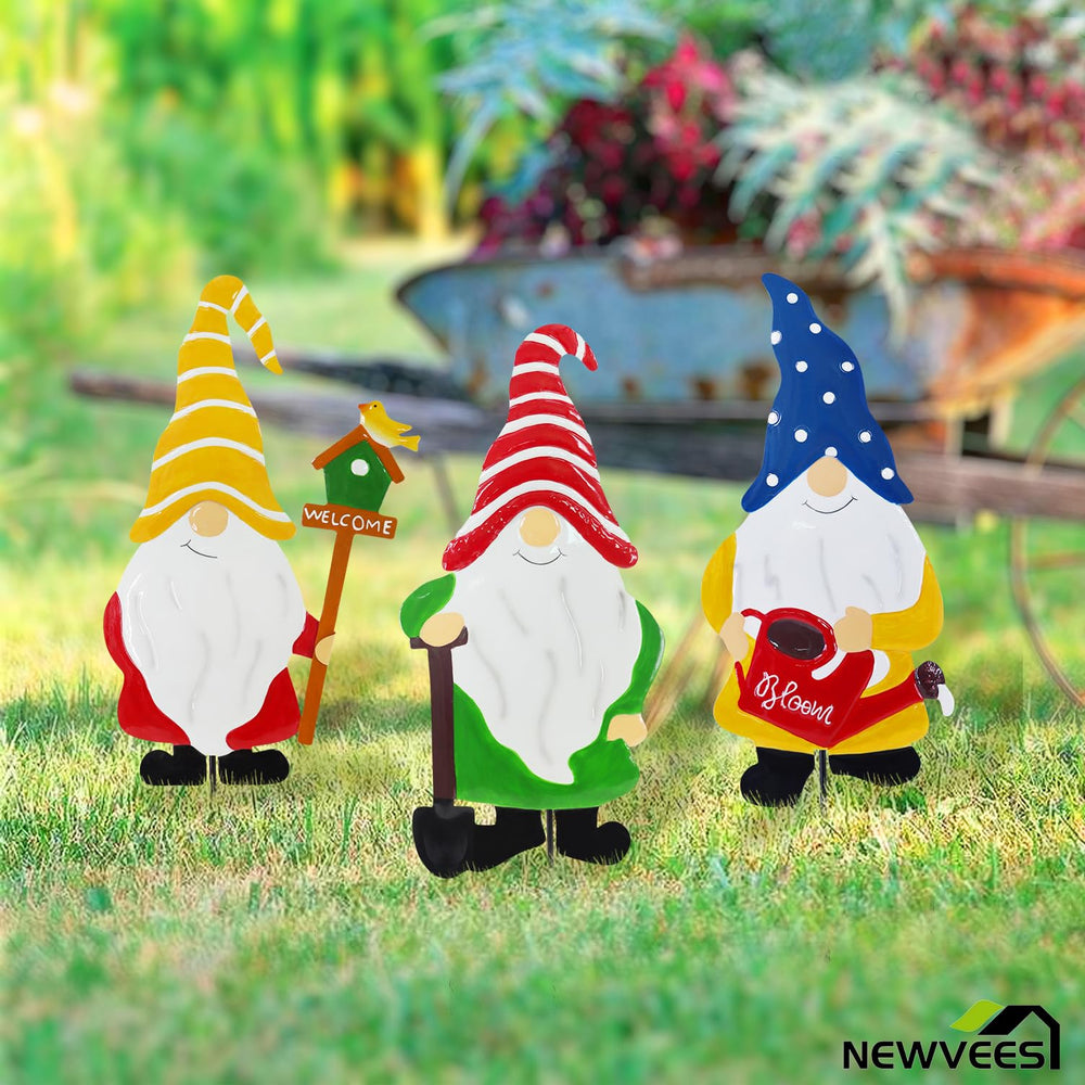 NewVees gnome wall-mounted on fence illustrating easy hanging and space-saving display