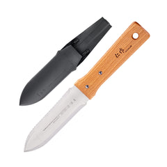 nisaku front view package showing full blade and sheath for reliable garden tasks