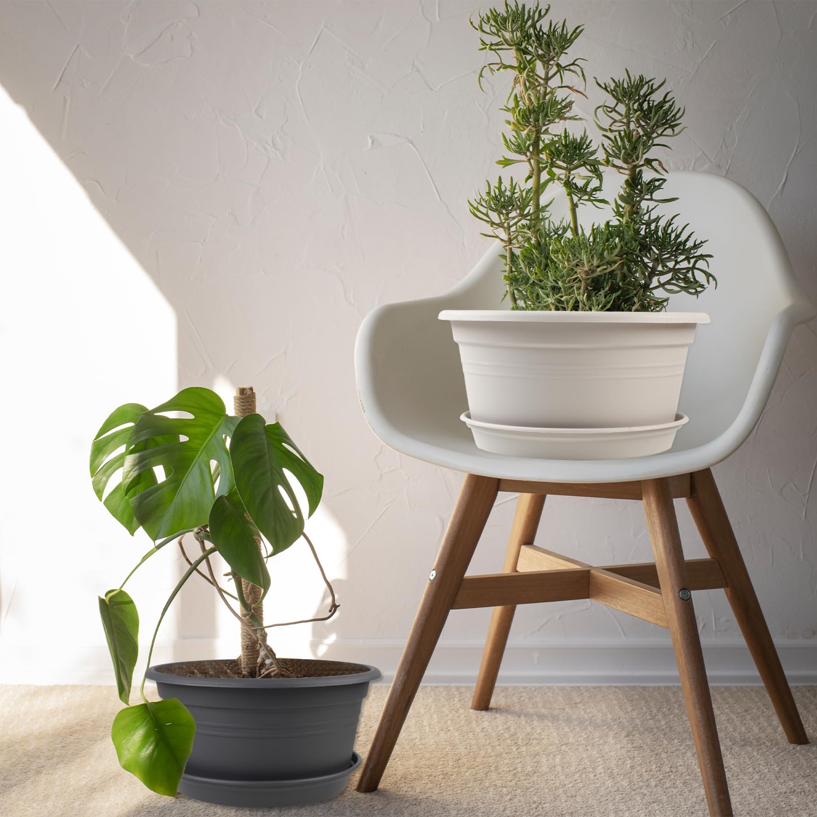 NNARRE pots arranged on balcony demonstrating stylish outdoor display benefit