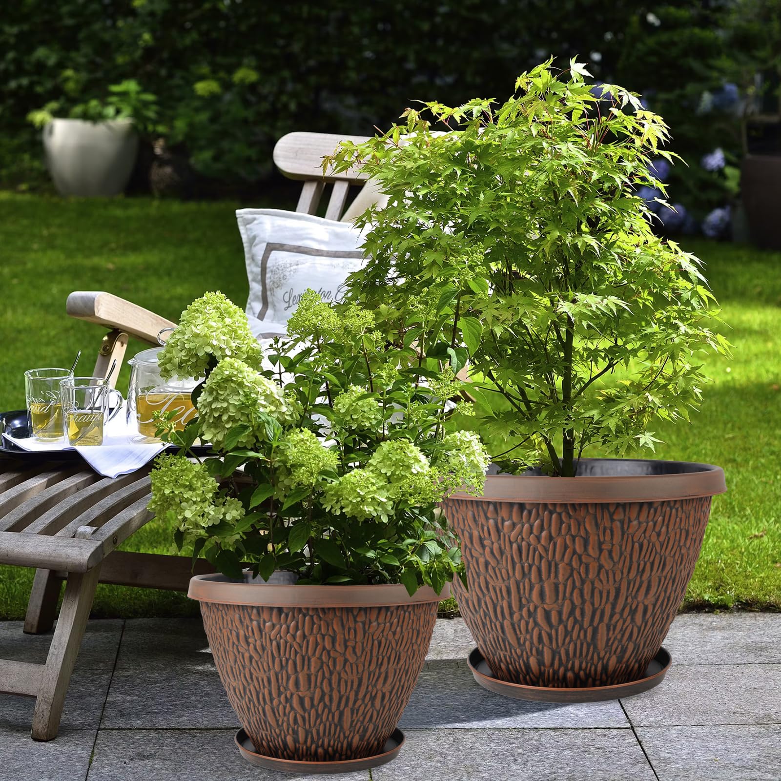 Nooulap 12-inch pot with monstera on balcony showing healthy containment