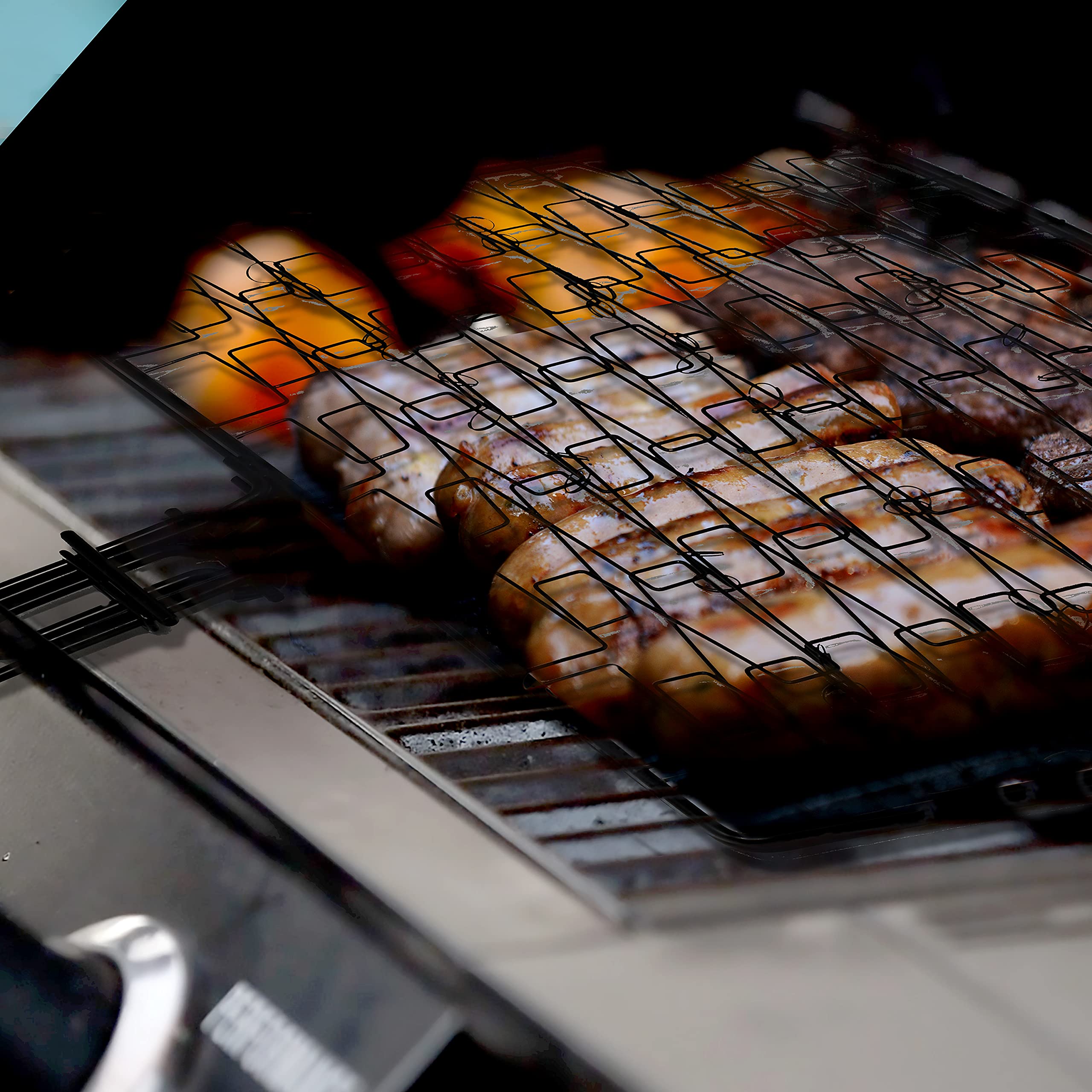 Norpro 8559 size comparison with hot dogs to show cooking capacity