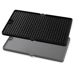 Oklagarden griddle front view fitted for Weber Summit, shows precise fit and durability