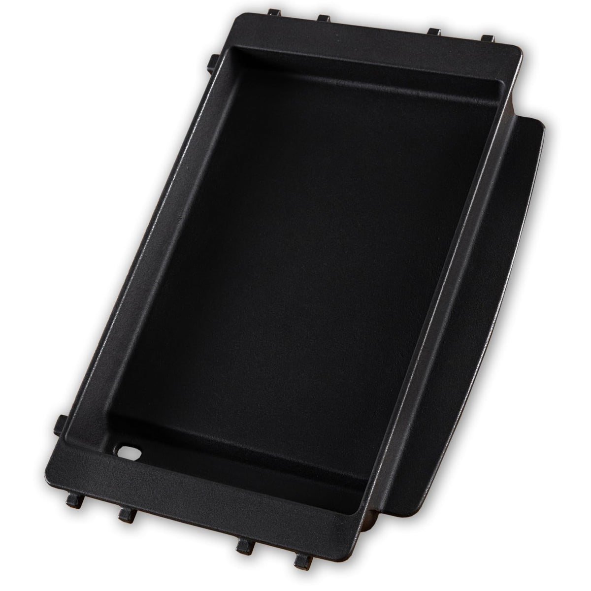 Oklagarden griddle front view showing fit and robust design benefit: easy replacement