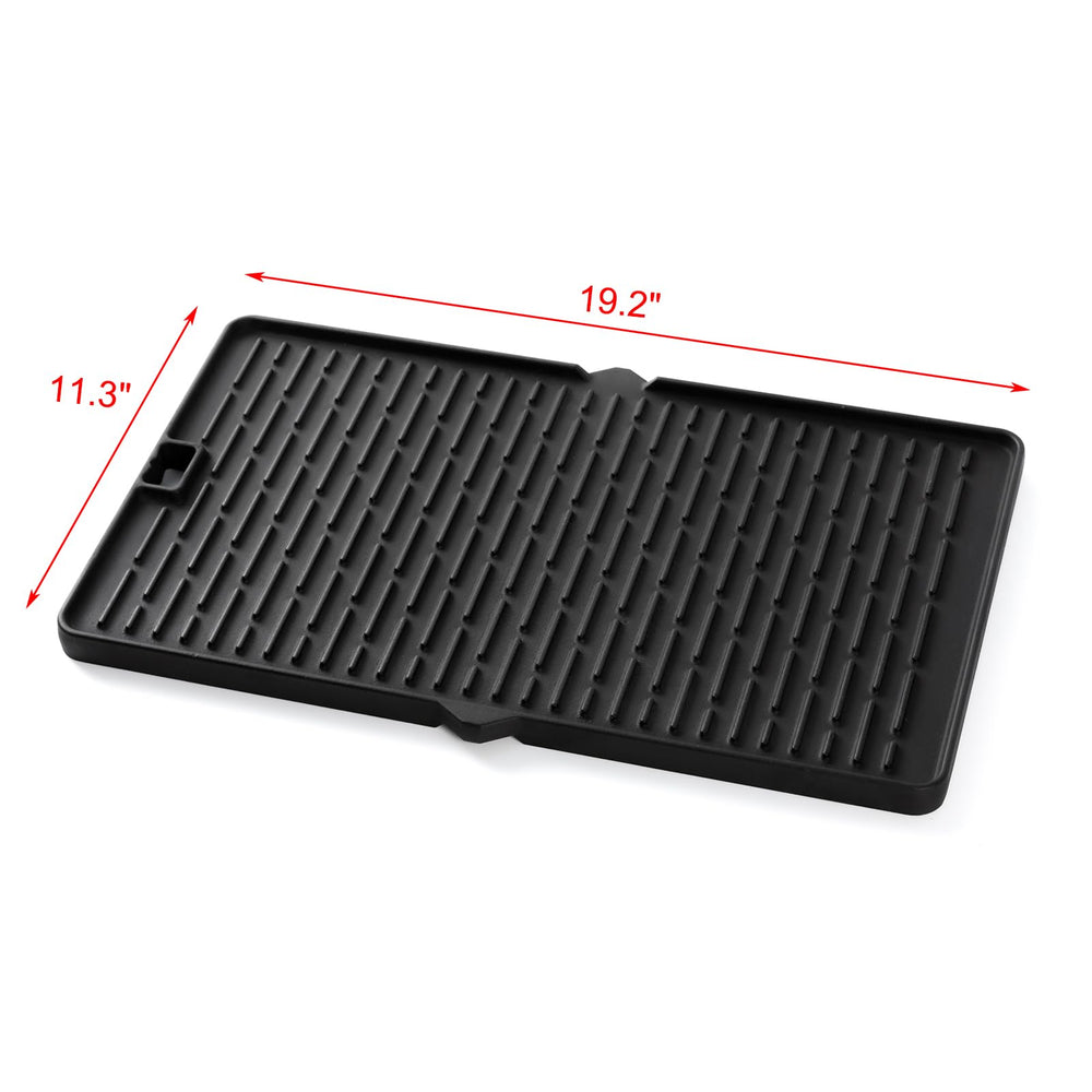 Oklagarden griddle next to ruler showing 19.2 by 11.3 inches for accurate fit