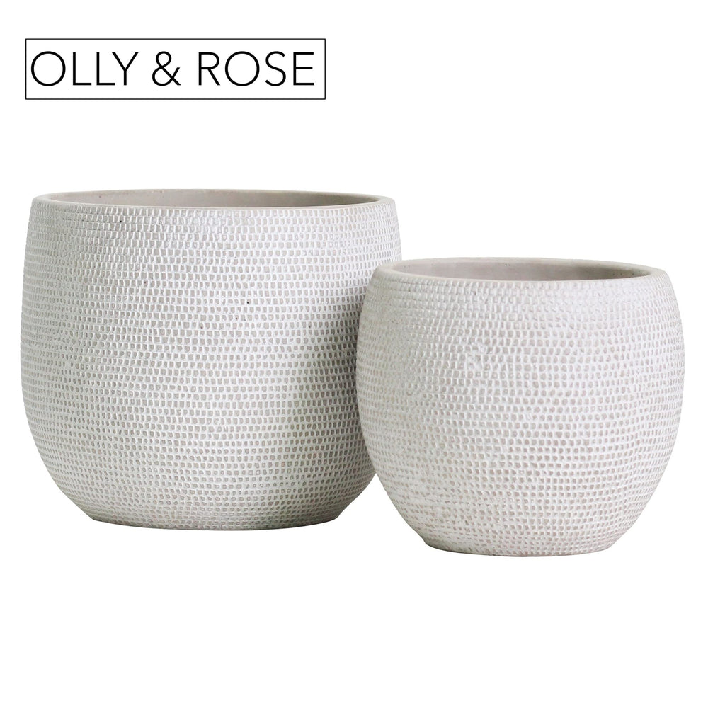 Olly & Rose lifestyle terrace shot showing pots placed outdoors for curb appeal and patio styling benefit