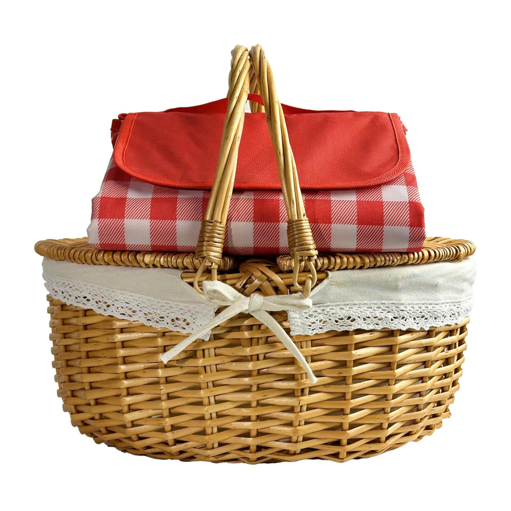 OrgaNatureQueen front view of wicker picnic basket showing vintage style and capacity