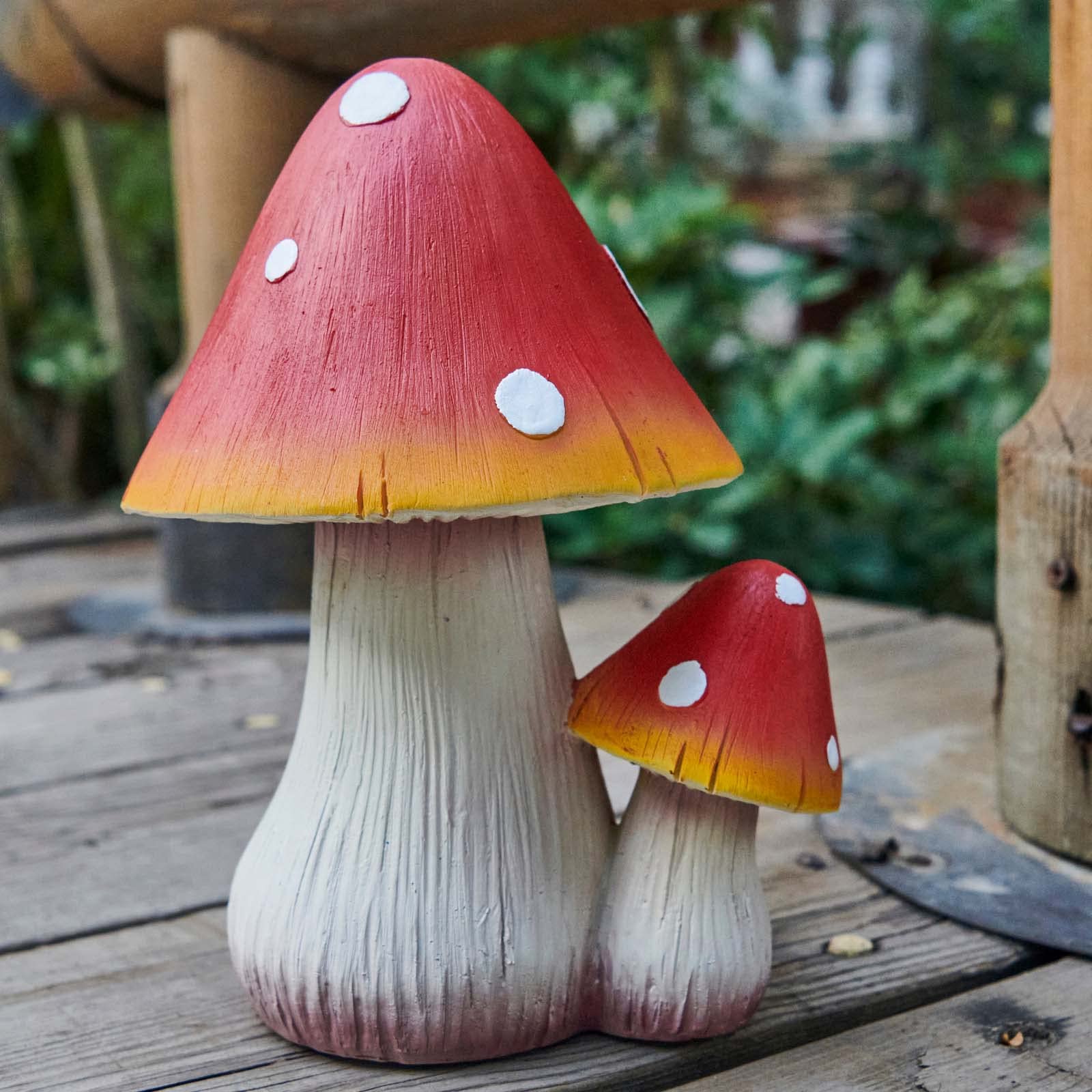 ORIGARDEN underside and base of mushroom showing sturdy resin construction