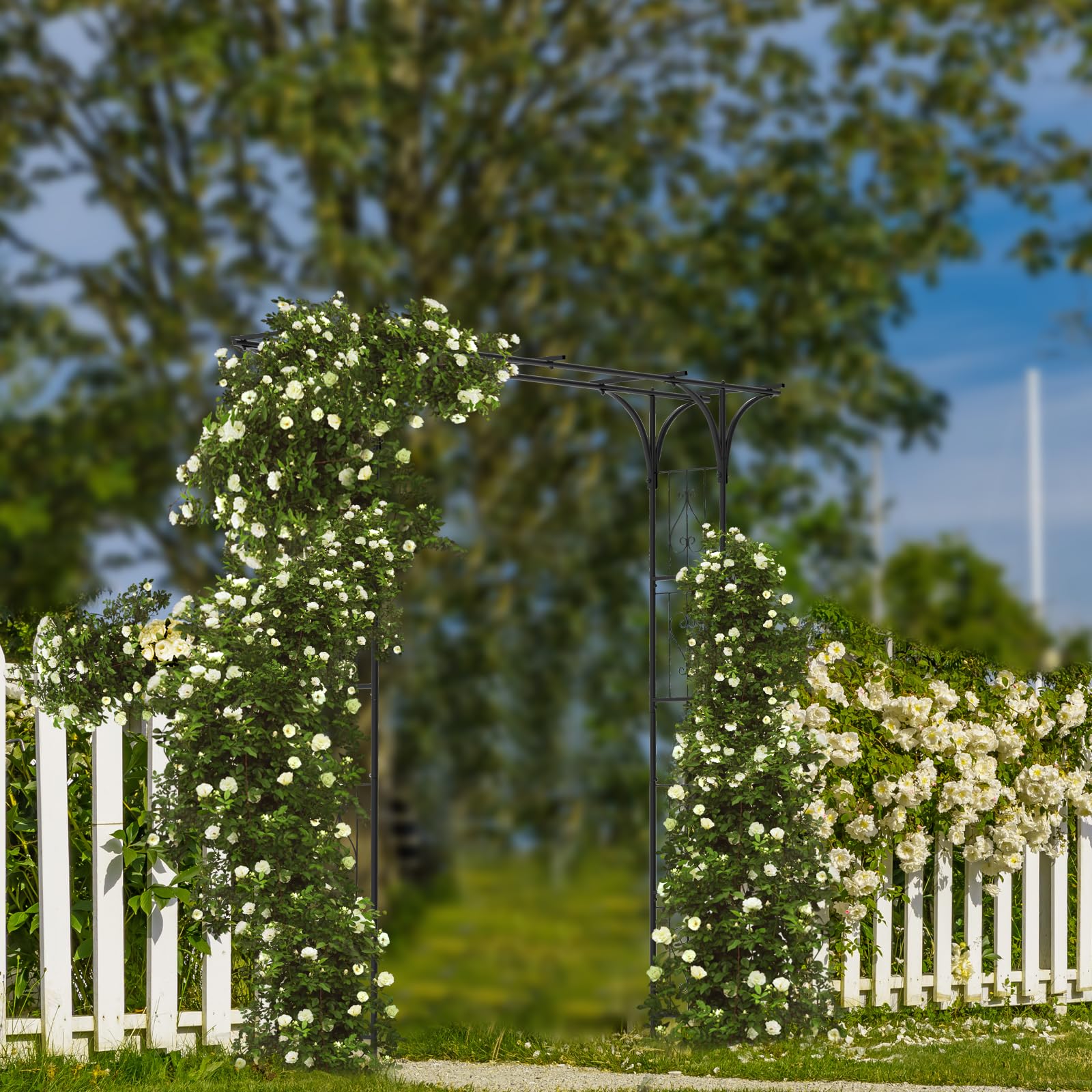 OUSHENG arch styled as wedding backdrop creating elegant atmosphere