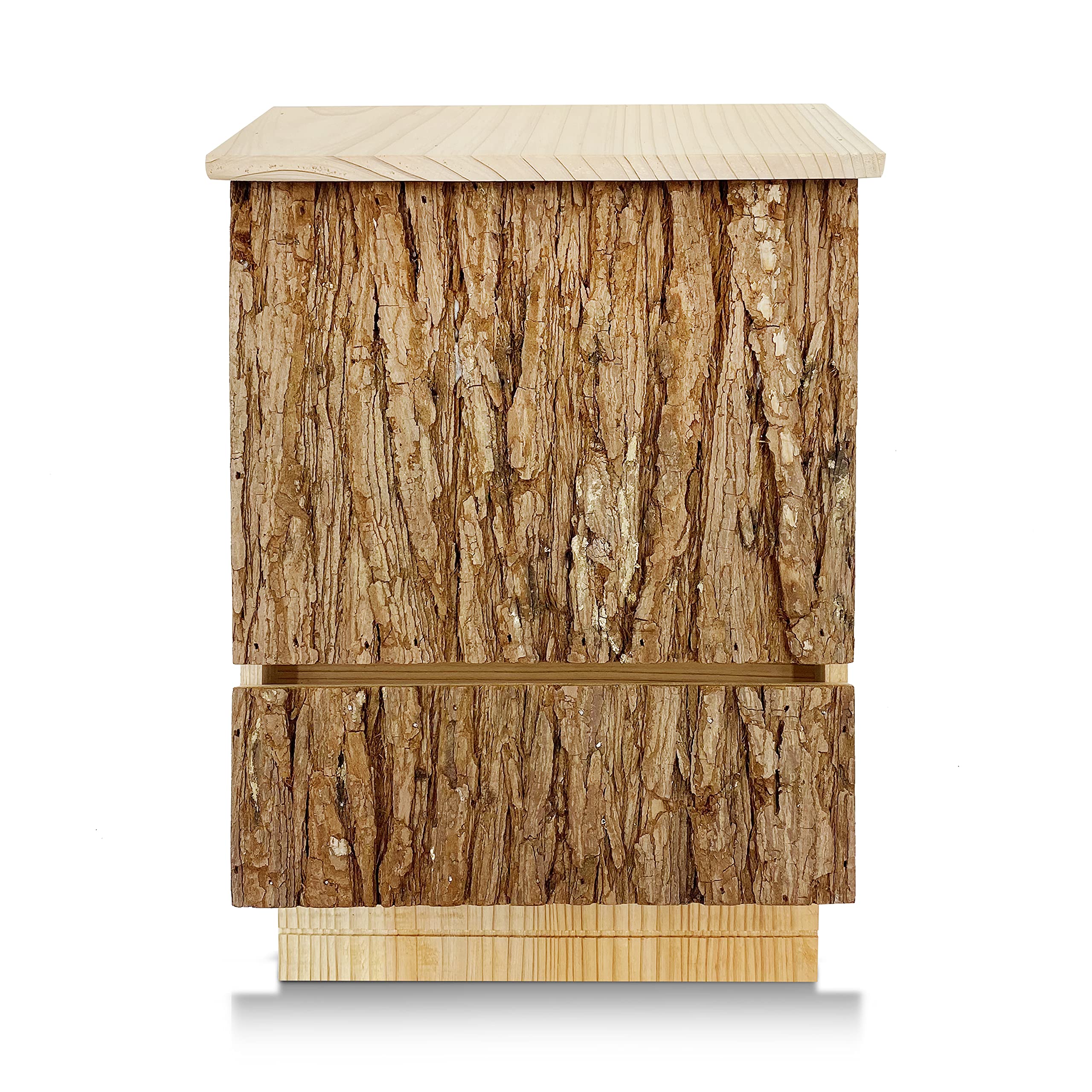 Outer Trails close-up of cedar grain and varnish highlighting weatherproof protection