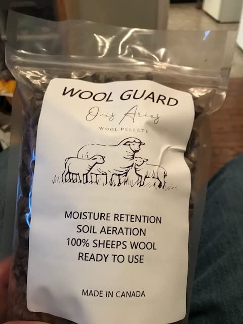 Ovis Aries front packaging showing product and water-retention benefit