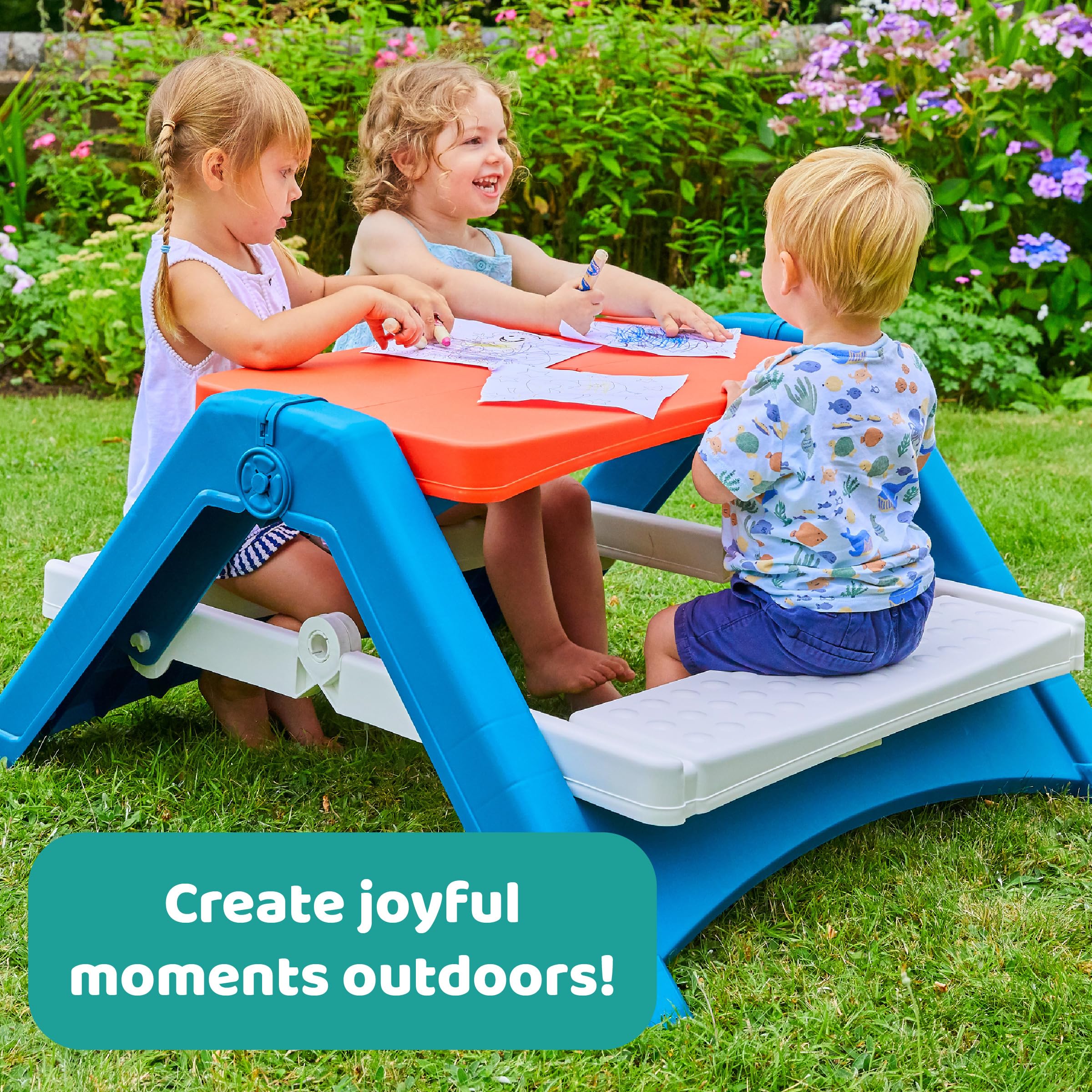 PalPlay attached benches detail with sturdy connectors for safe seating