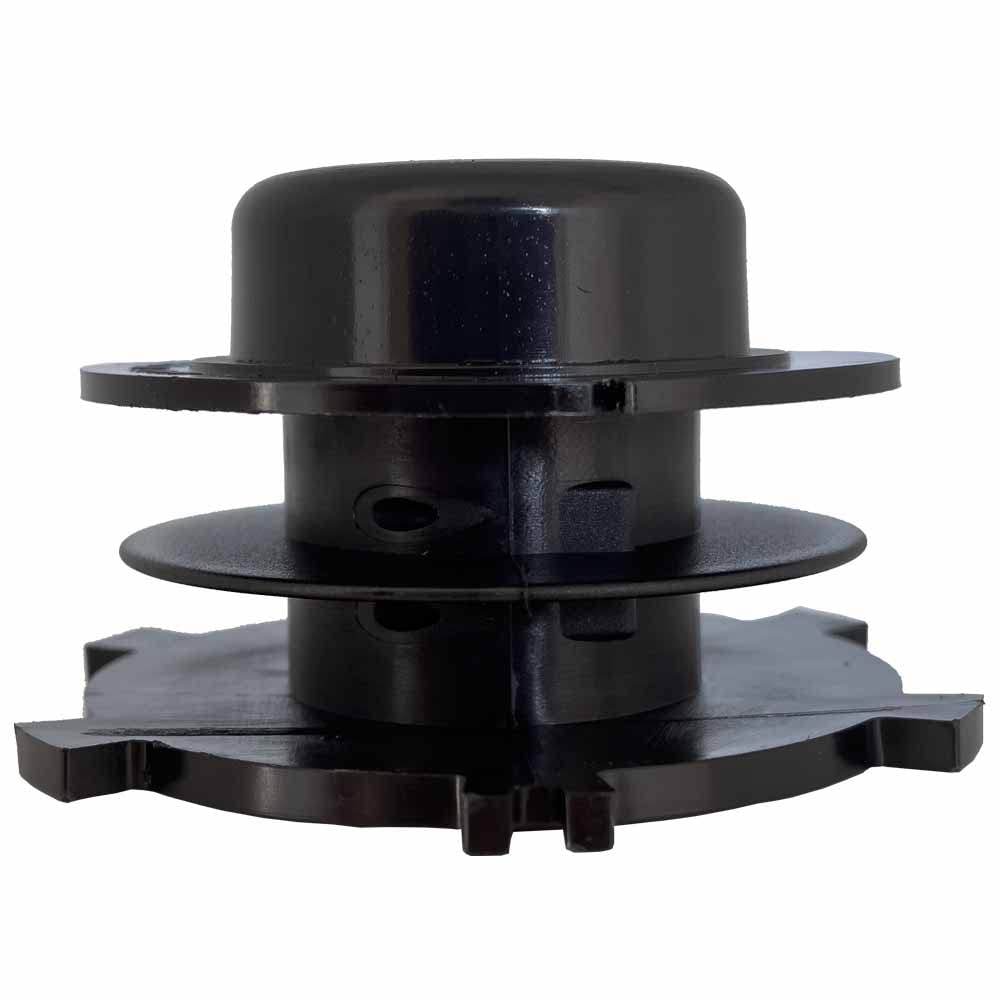 Parts 4 Outdoor spool installed on Stihl trimmer head demonstrating quick replace and use