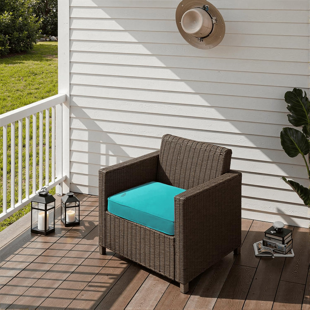 PatioGlow close-up of handle and ties for easy carry and secure attachment