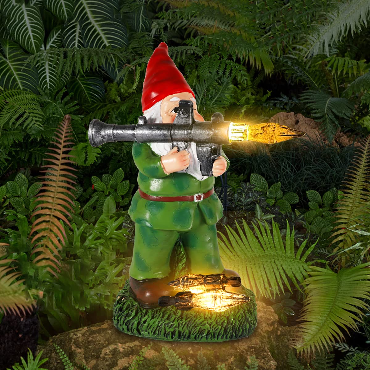 PERFECTOP gnome night glow in garden showing warm illuminated ambiance