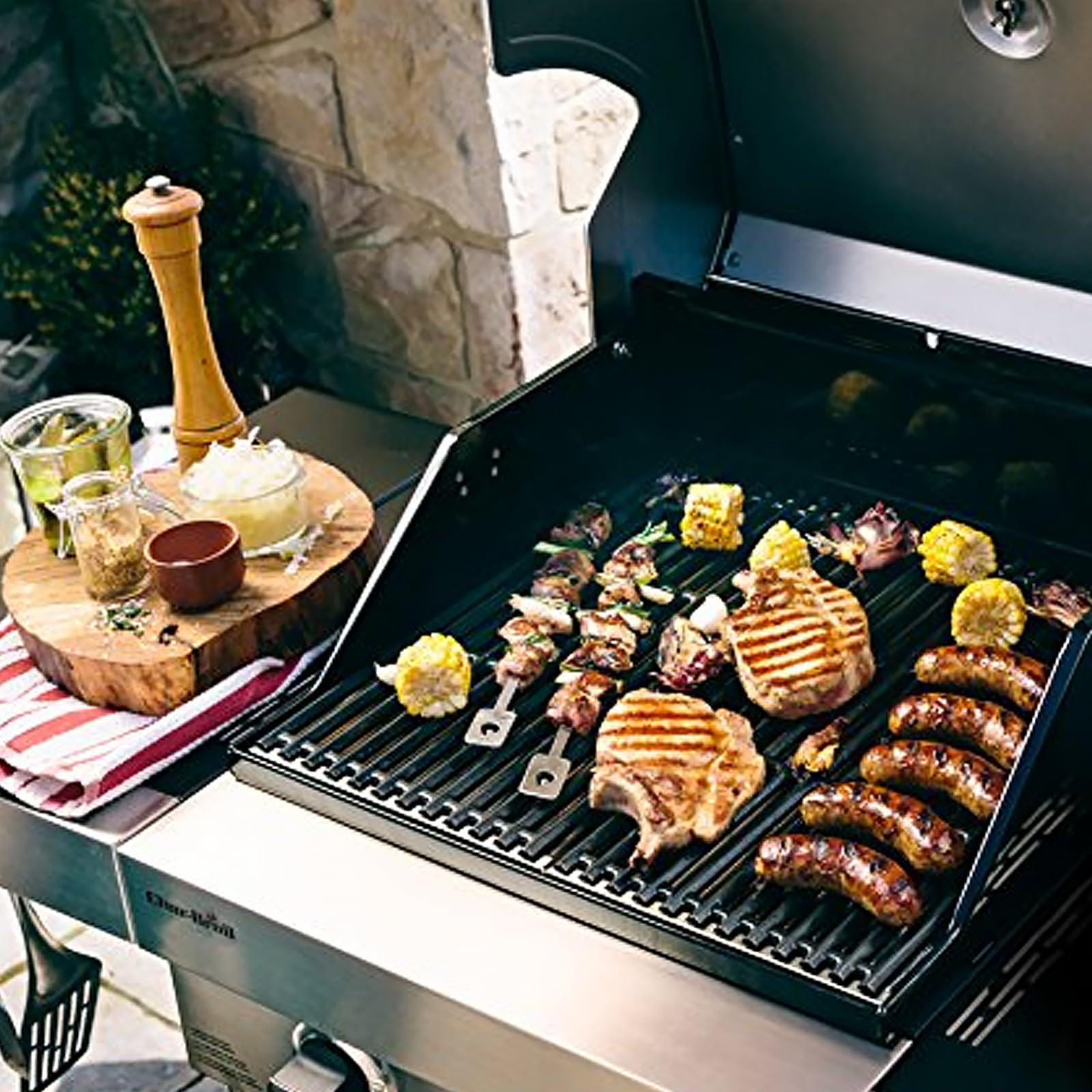 PETKAO packaged set flatlay showing two emitters and two grates for convenience