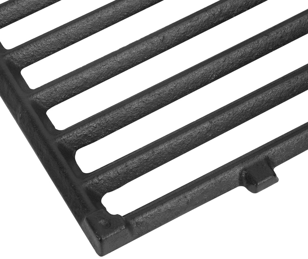 PETKAO lifestyle shot of backyard grill with grates showing reliable outdoor cooking