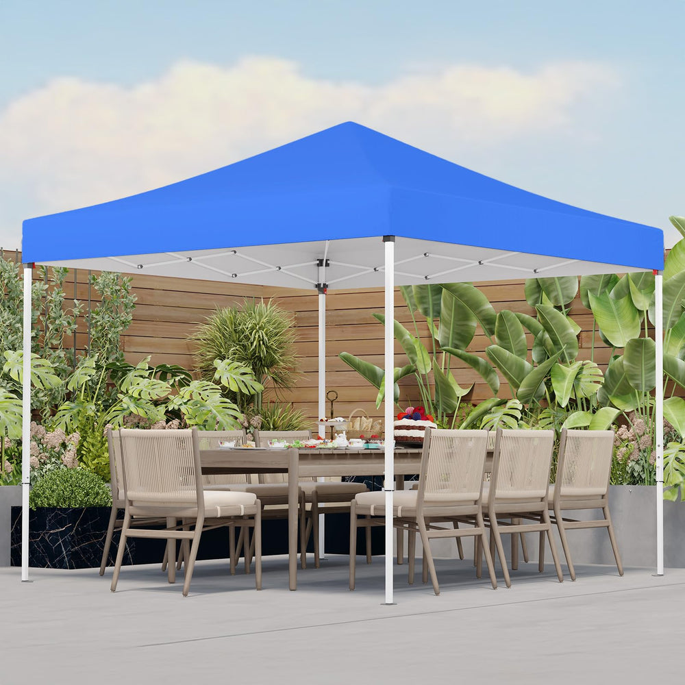 PHONWHON canopy with water beading on top demonstrating waterproof PU coating benefit