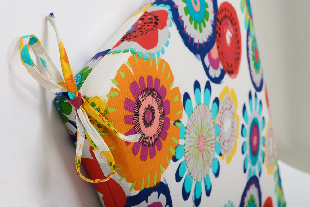 Pillow Perfect detail of reinforced 14-inch ties showing secure attachment benefit