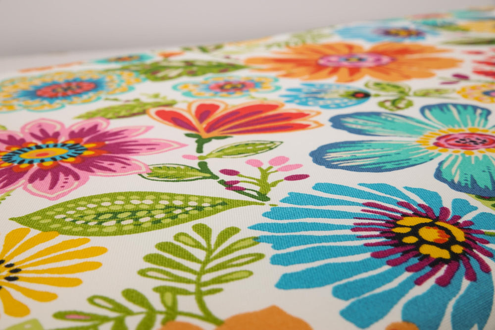 Pillow Perfect label and sewn seam detail benefit: secure construction and easy care