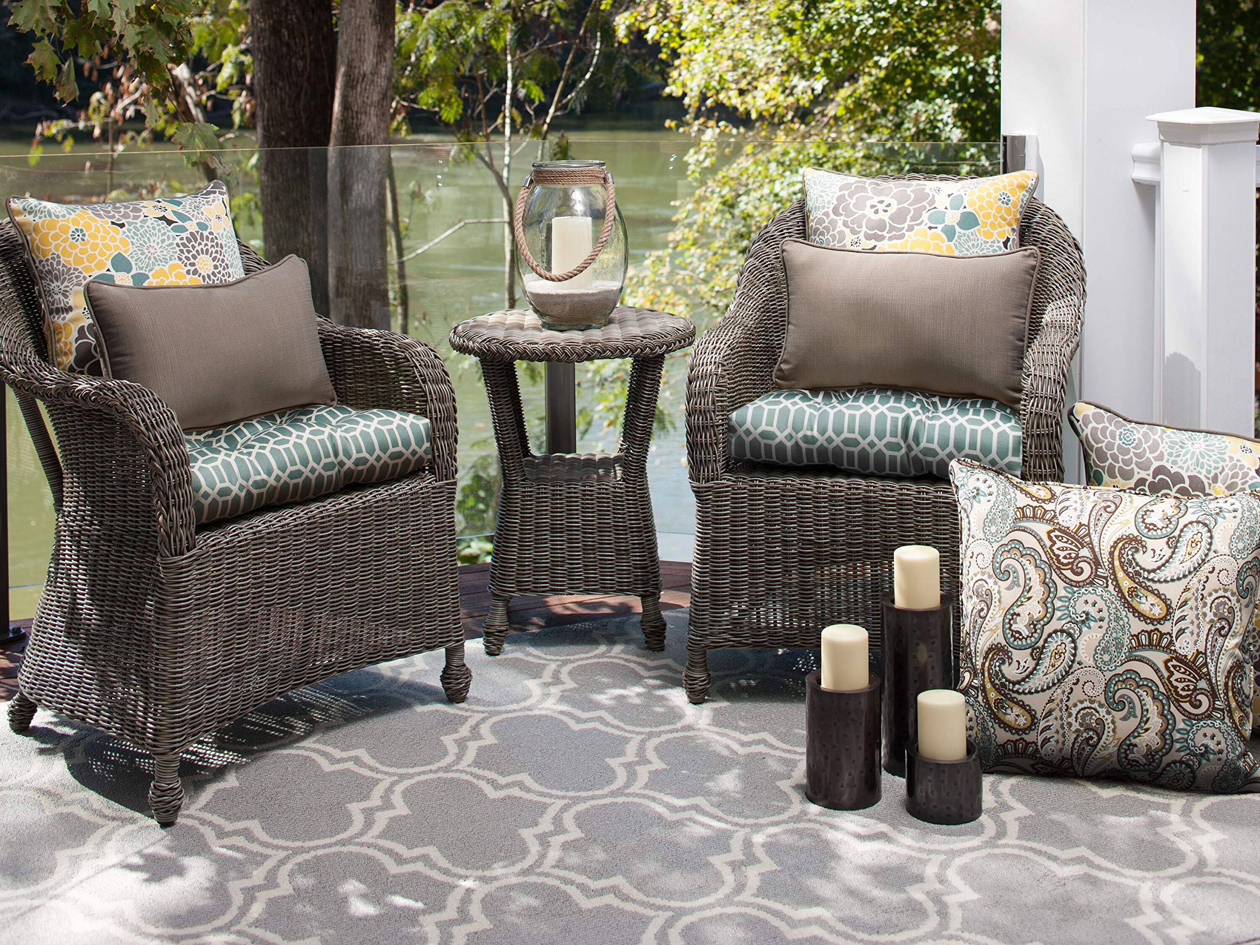 Pillow Perfect close-up of fabric texture and colors, shows durable fade-resistant weave