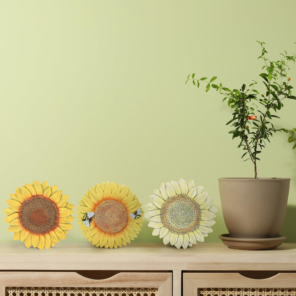 PINPON beside potted plant showing size scale and cohesive styling benefit