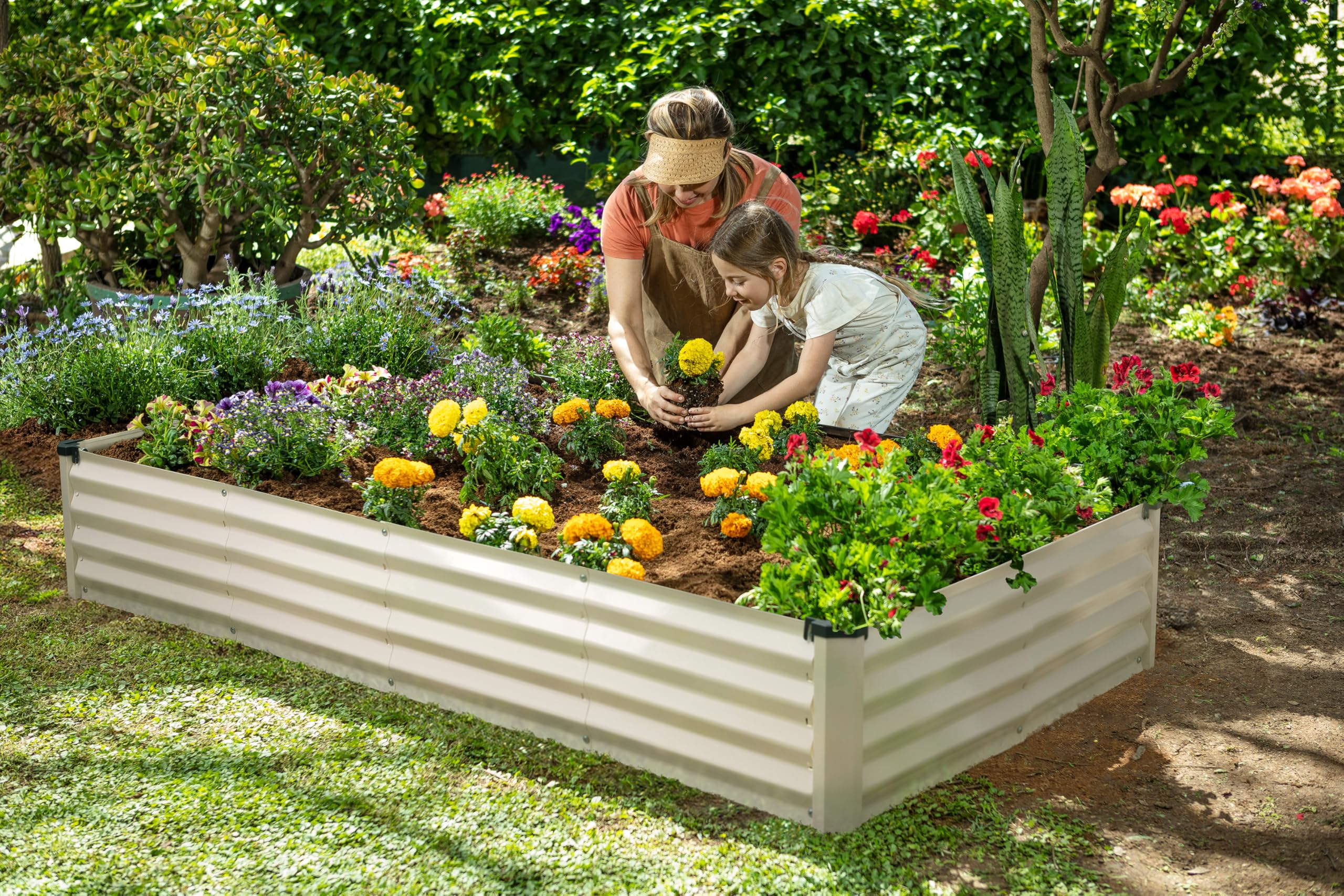 Plant & Plot bed beside measuring tape showing accurate 6x3x1 ft scale