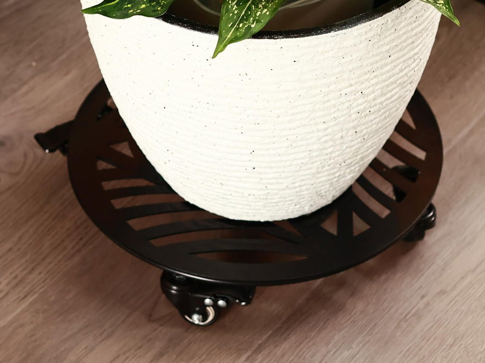 Planterhoma black powder-coated finish detail showing durable surface and everyday protection benefit
