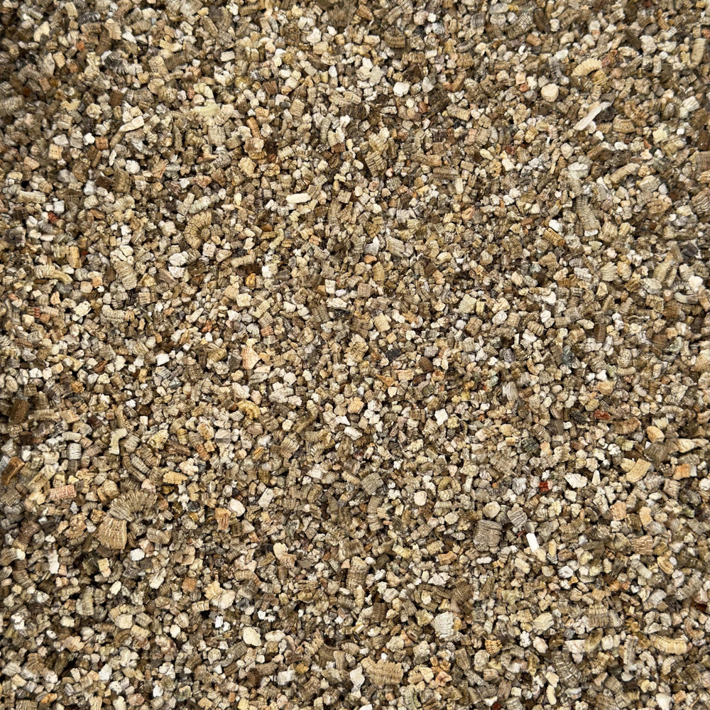 plantonix 24-quart bag next to household items showing scale and volume
