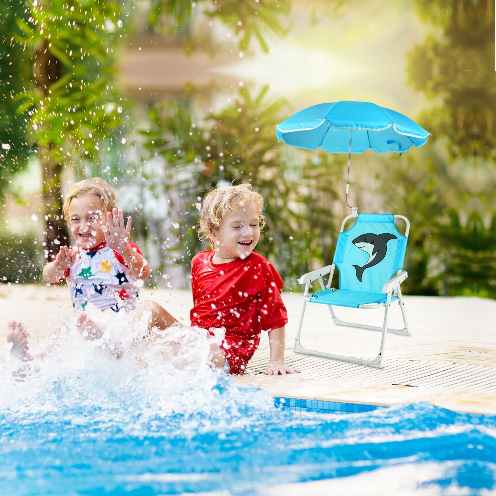 PLULON child sitting in chair at beach showing comfort and supervision