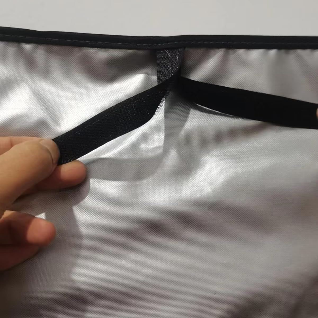 PLUSLEYSC scale view with ruler and pockets showing fit precision benefit