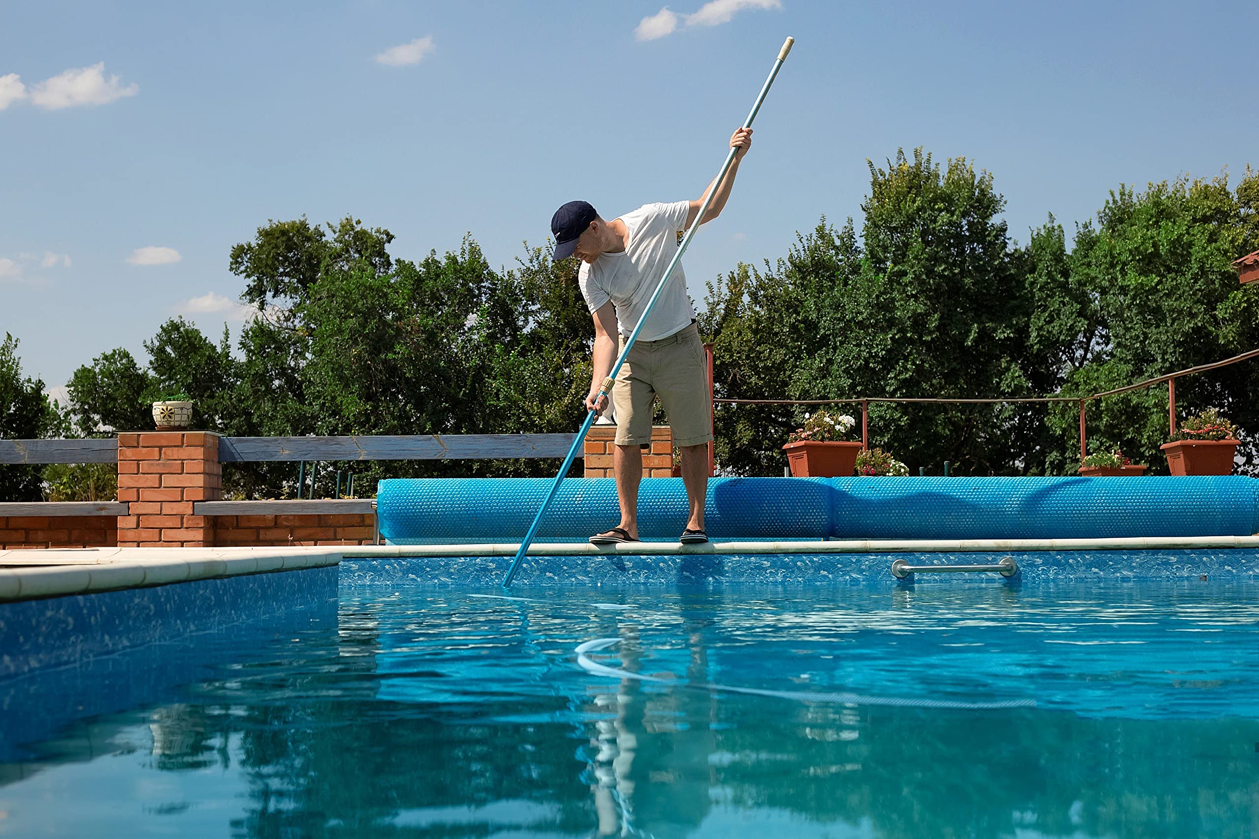 POOLWHALE blue anodized surface closeup illustrating corrosion-resistant finish