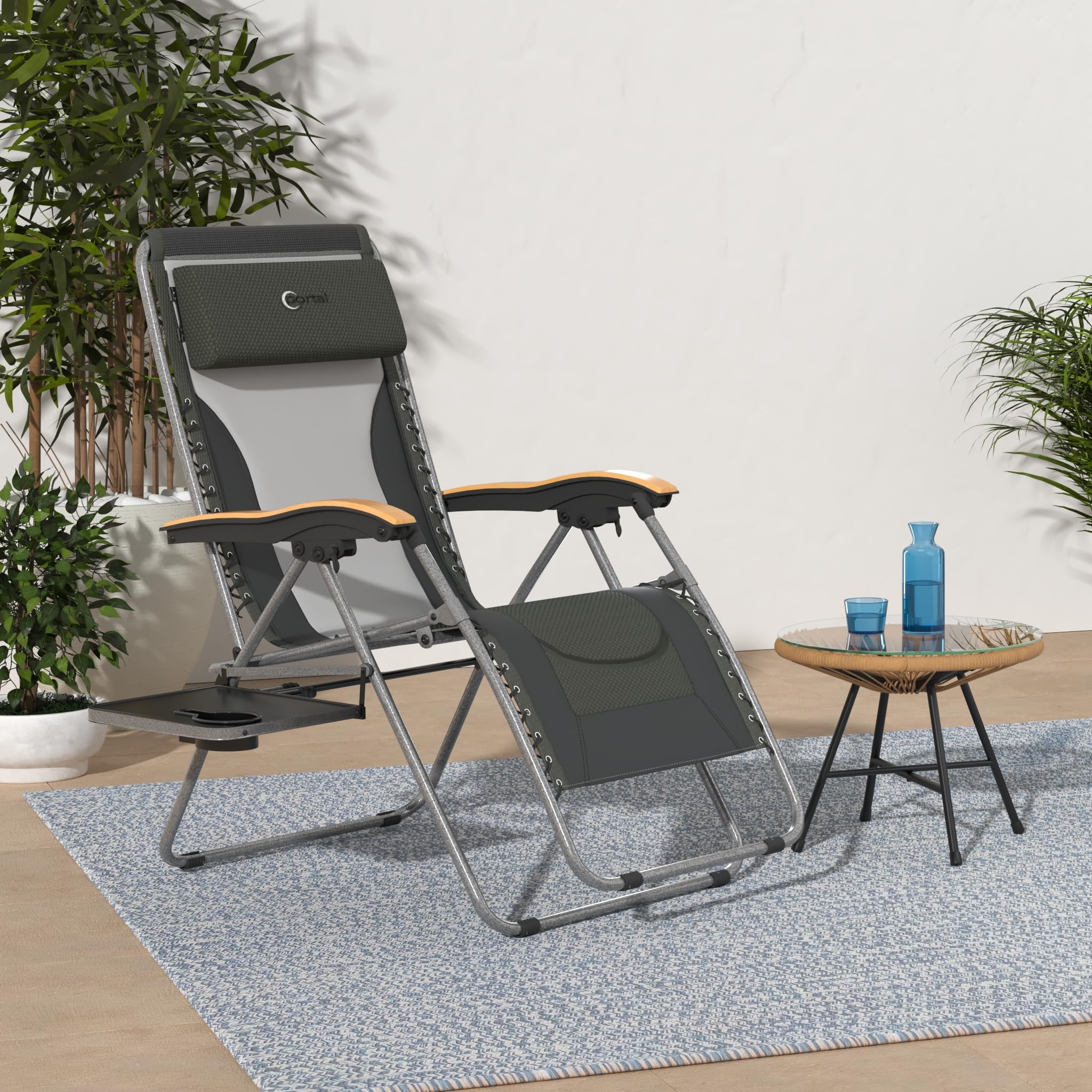Portal close-up of breathable mesh and padded cushion offering cool comfort