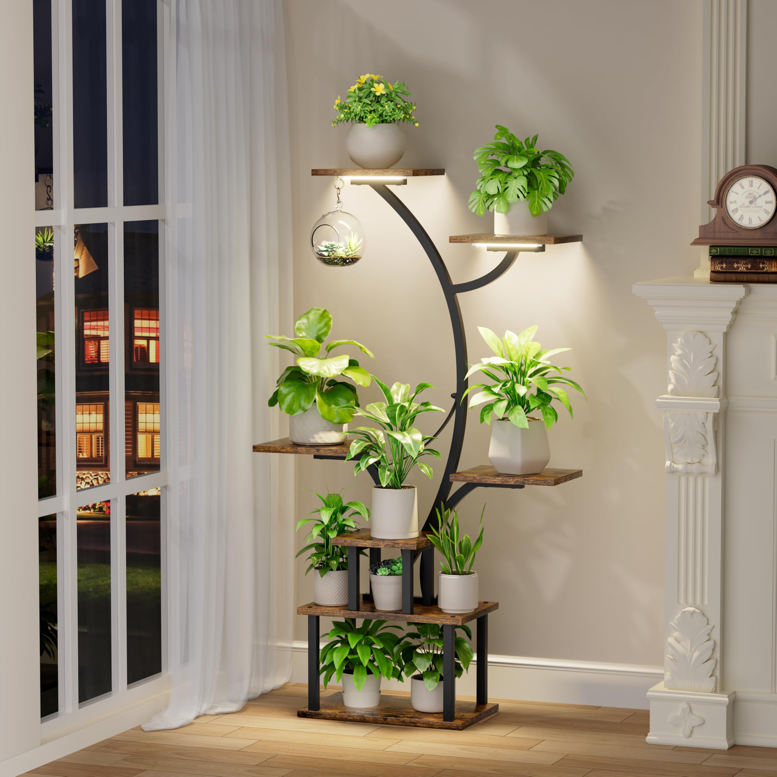 POZILAN stand filled with mixed plants demonstrating space-saving vertical display
