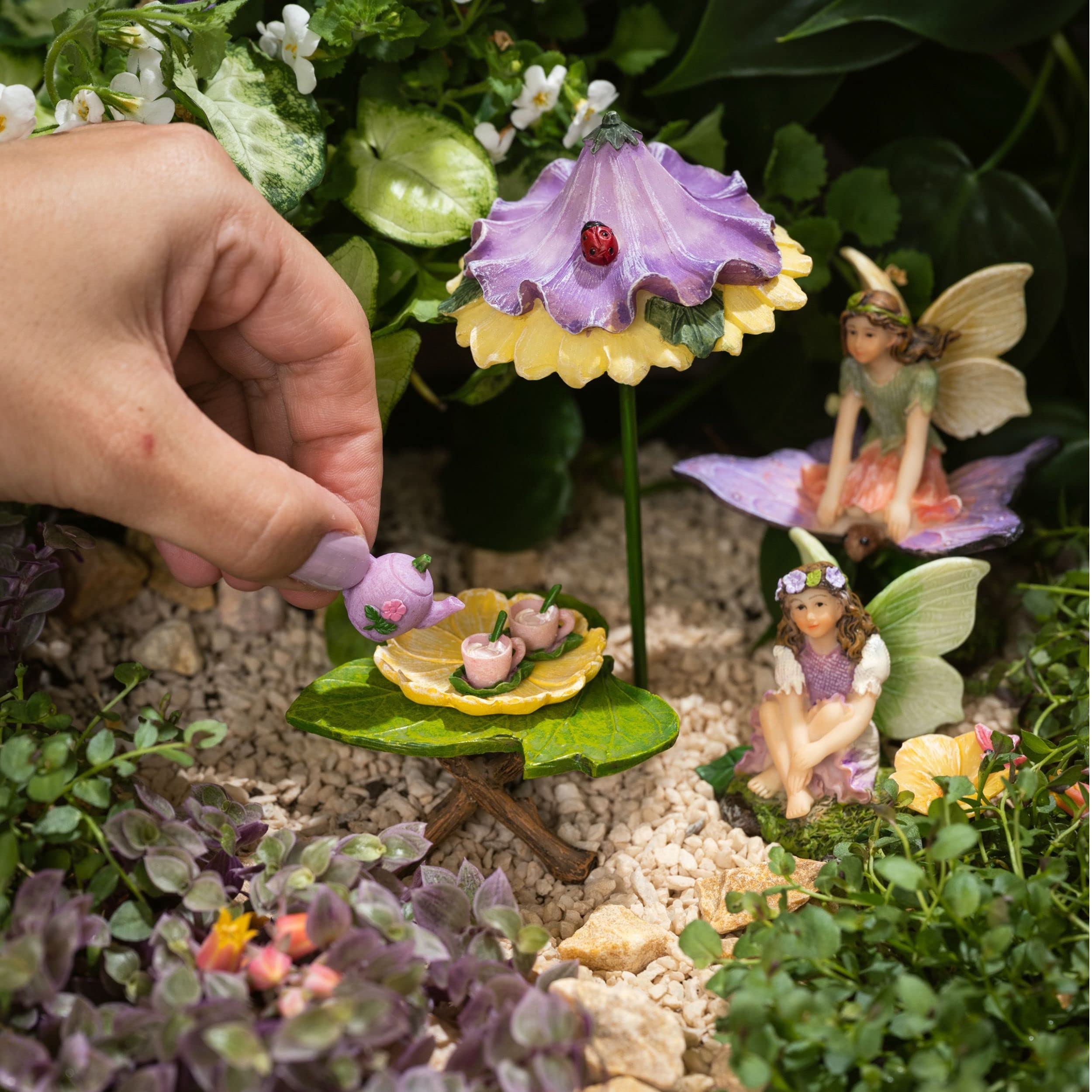 PRETMANNS in-use planter display showing instant whimsical garden upgrade