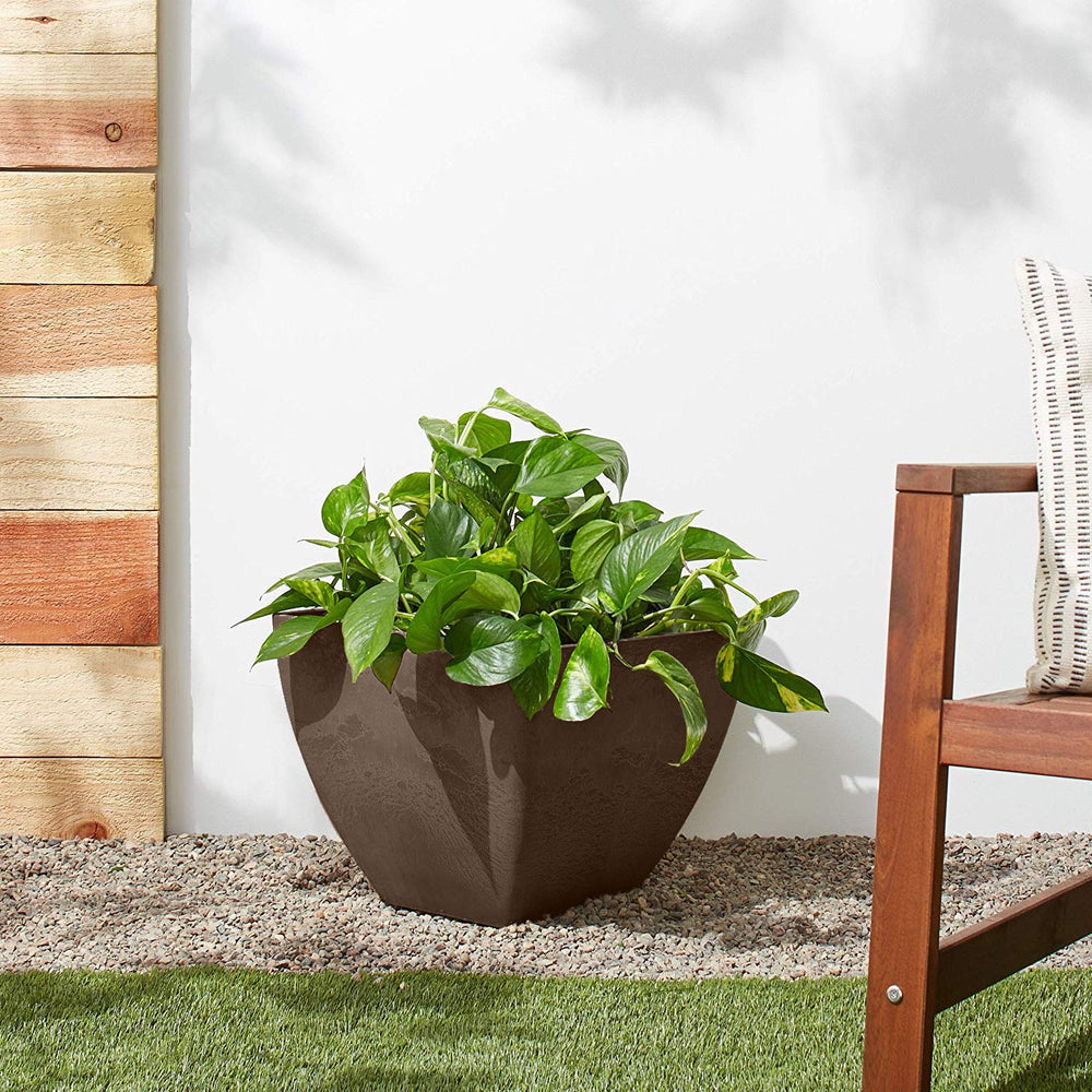 PSW Pot Collection on porch styled with flowers showing curb appeal and coordination