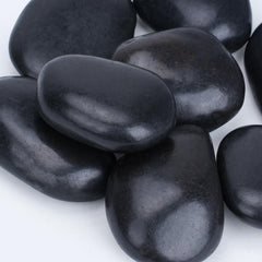 Pulovin front packaging showing 20 lbs bag and tidy black stones, enhances curb appeal
