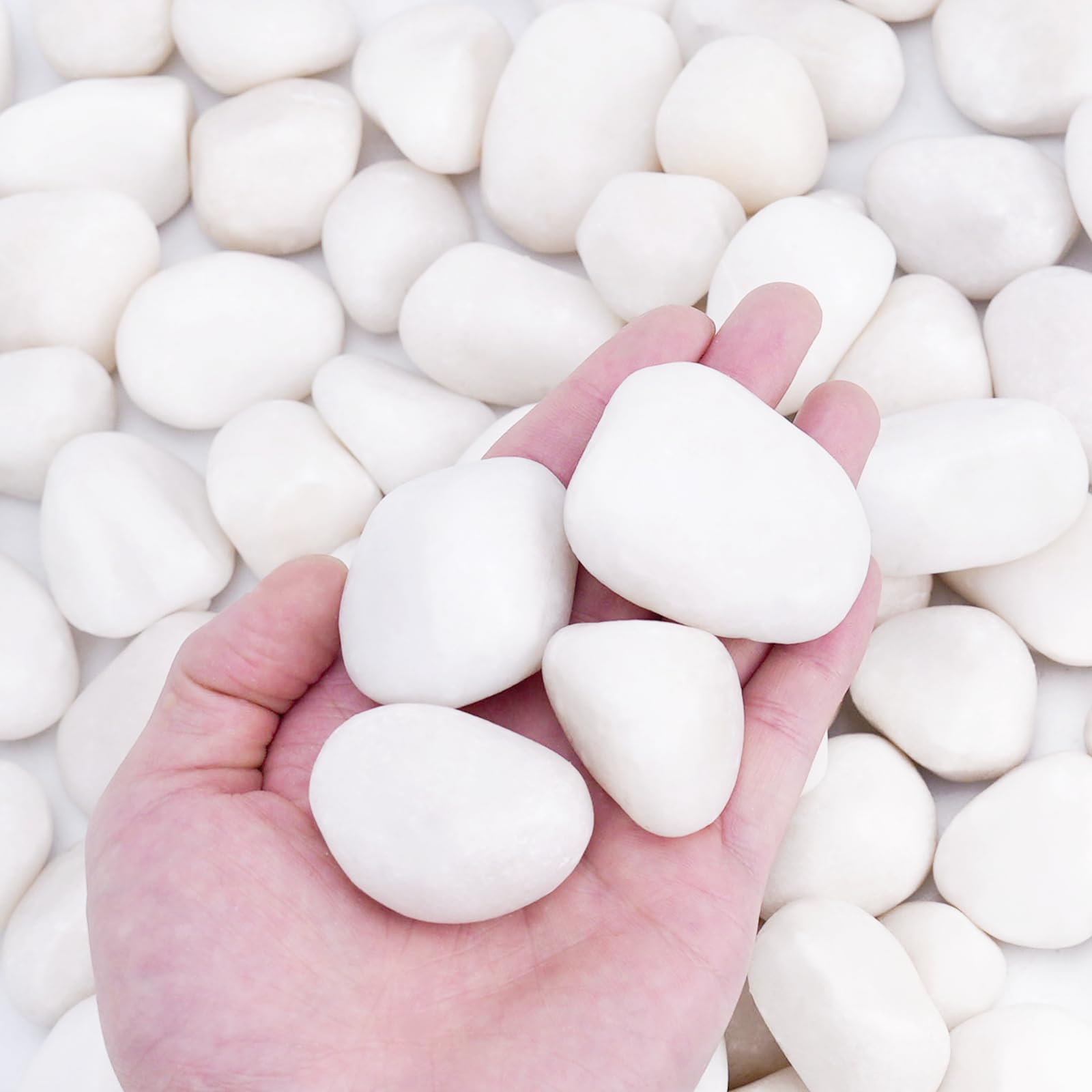 Pulovin front packaging showing 30 lb bag and clean white rocks benefit aesthetics