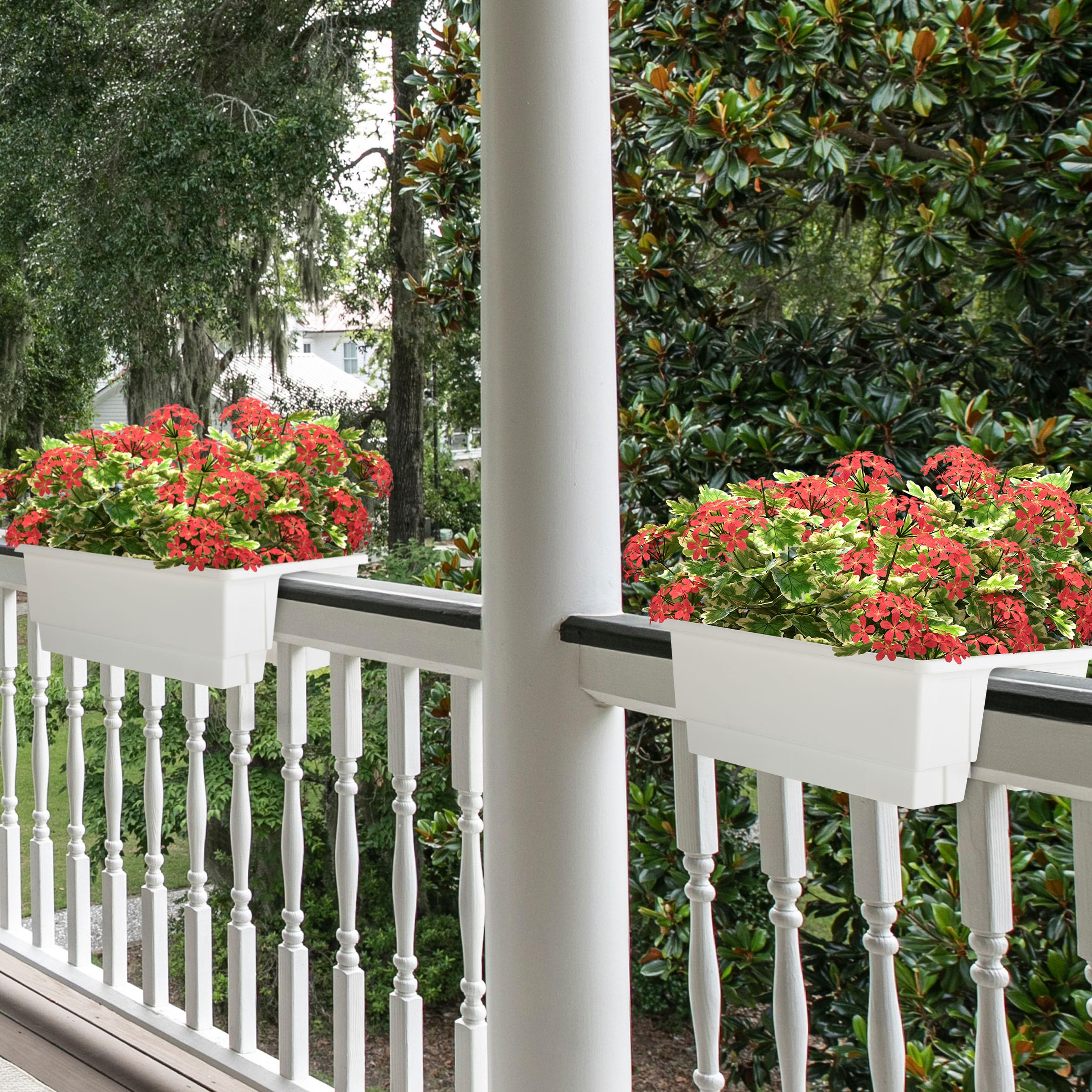 Pure Garden showing scale with hand to highlight lightweight easy lifting