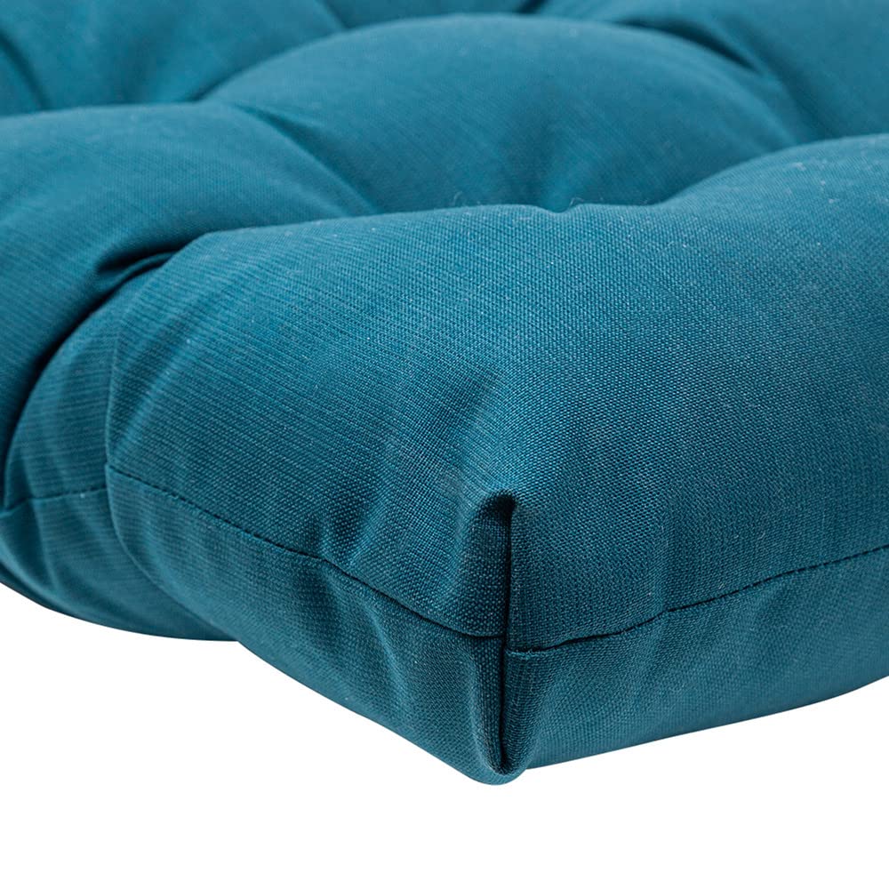 QILLOWAY cushion side profile showing 4 inch thickness for comfort