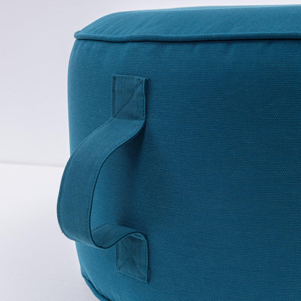 QILLOWAY sturdy handle and double piping for convenient carrying and reinforced strength