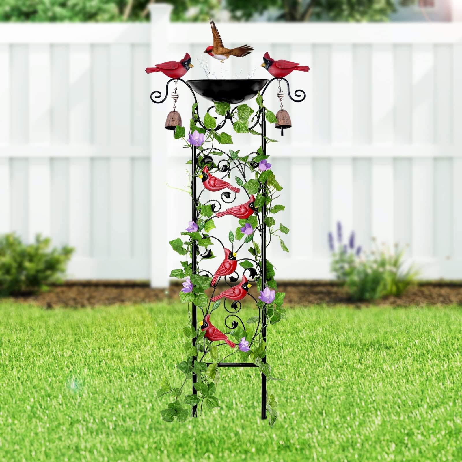 Qmetalart trellis beside potted plant showing height and scale for planning