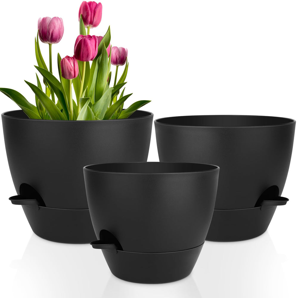 QRRICA front view of three black pots showing modern matte finish and neat silhouette