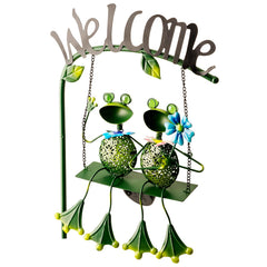 qzmaikoo frog couple front view showing whimsical charm and garden appeal