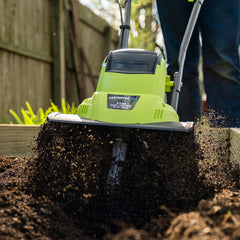Radius Earthwise in-garden operation demonstrating efficient weeding and tilling benefit